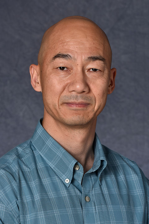 Walter Wang headshot