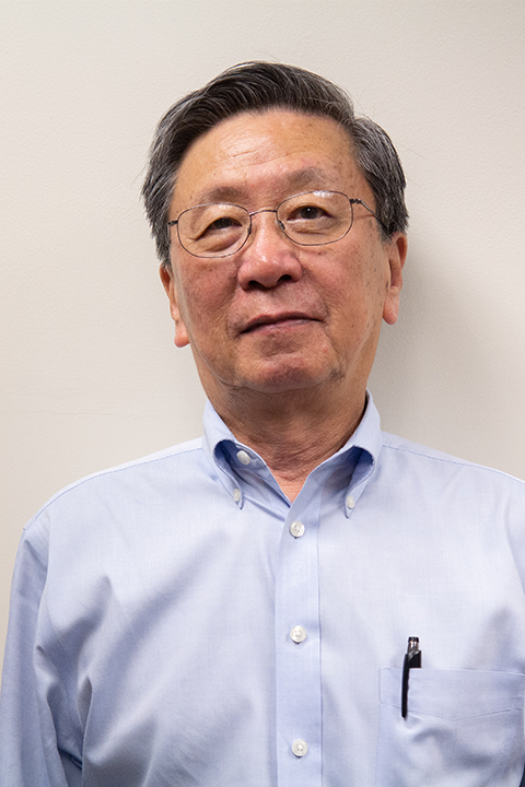 Yong Kim headshot