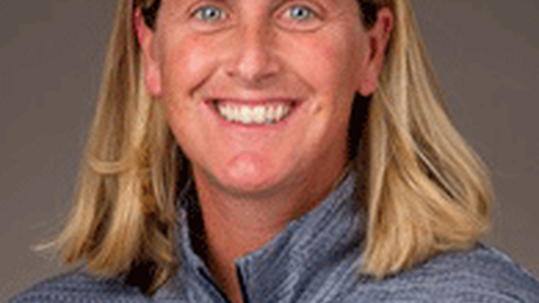 Erica Dambach headshot