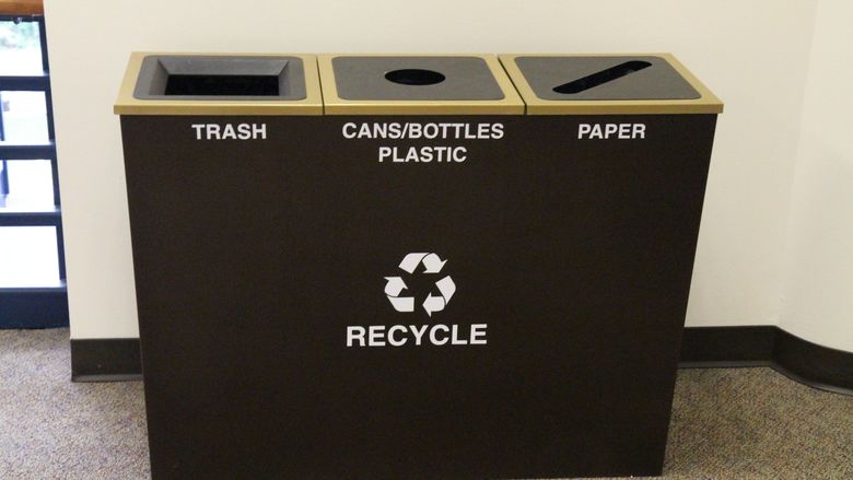 Recycling receptacle